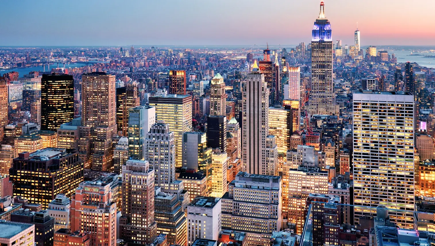 New York skyline and skyscrapers 